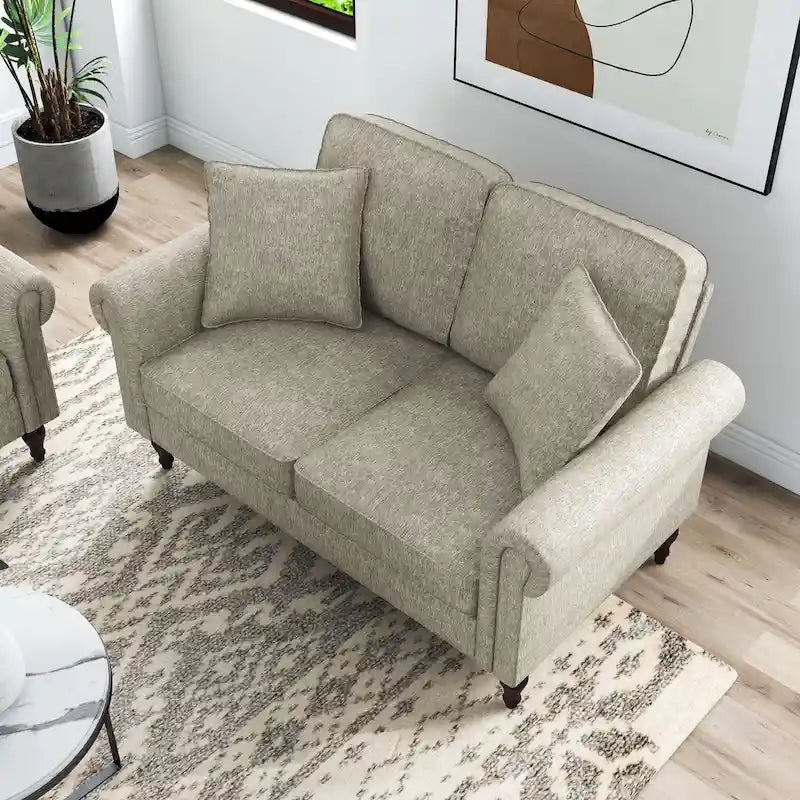 Causeuse traditionnelle en chenille avec coussins multiples