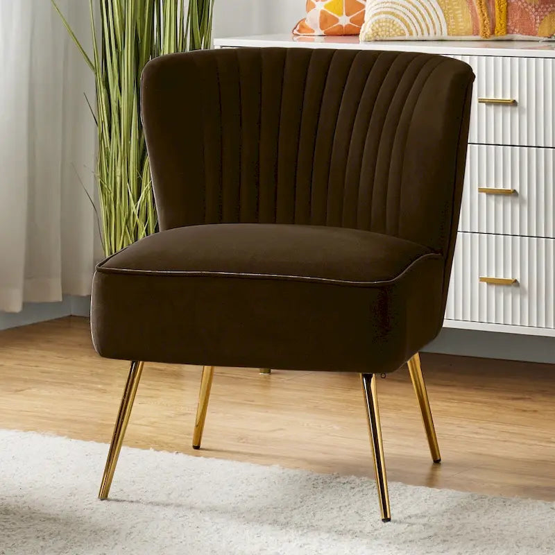 Chaise d'appoint moderne capitonnée en tissu avec pieds dorés