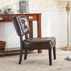 Fauteuil capitonné surdimensionné