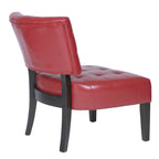Fauteuil capitonné surdimensionné