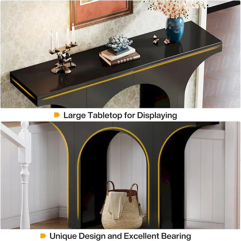 Console d'entrée, table de couloir moderne derrière le canapé